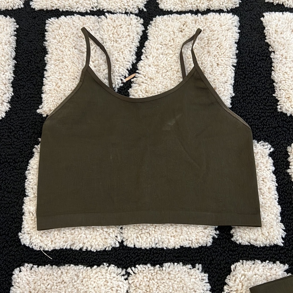 Two Piece Ribbed Set - Picture 2 of 3